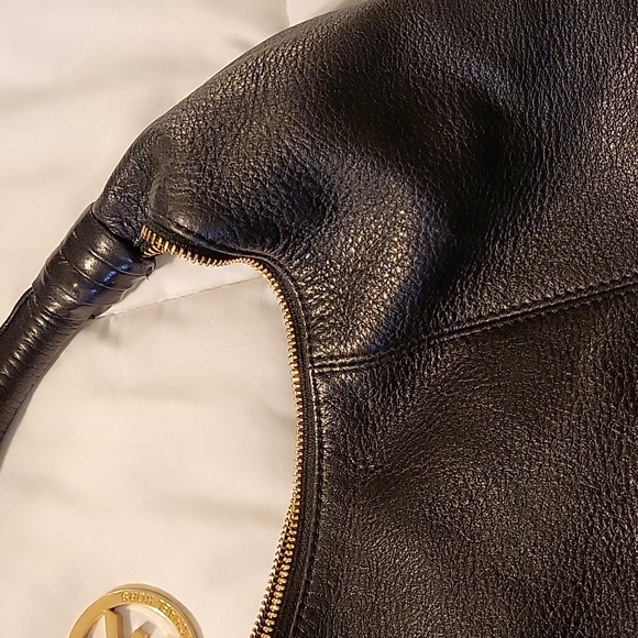 Michael Kors bag - Picture 8 of 8